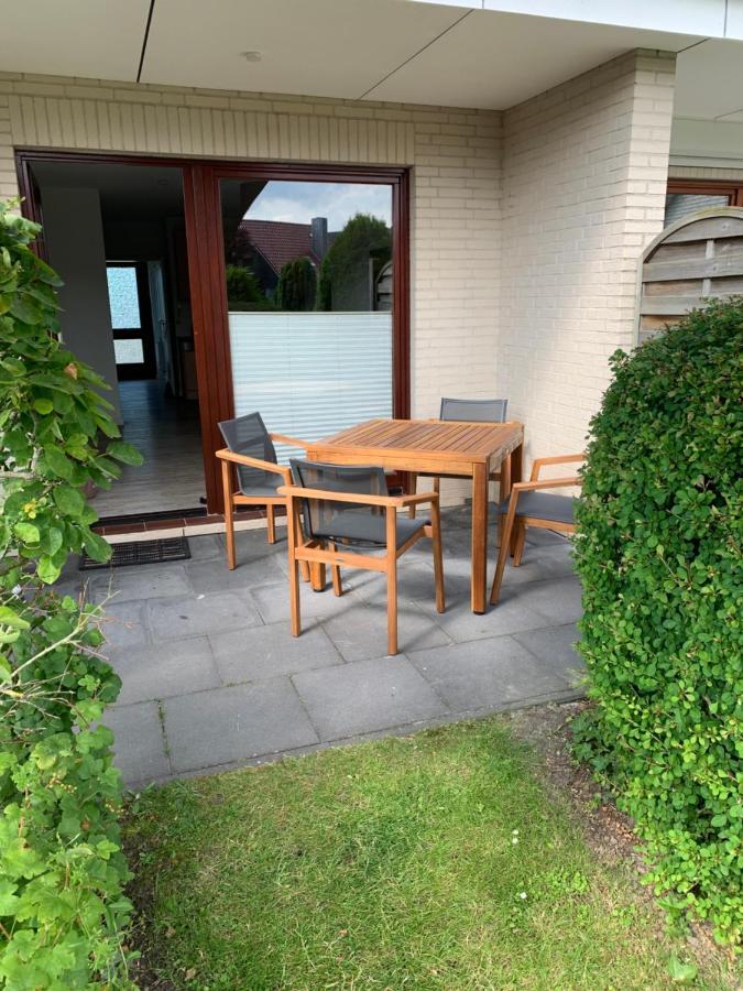 Huus Parlbuggt Apartment Busum Exterior photo
